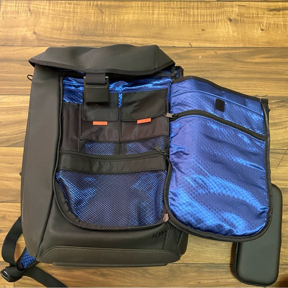 Zero-G Weight-Reducing Backpack - Best Lightweigh… - image 5